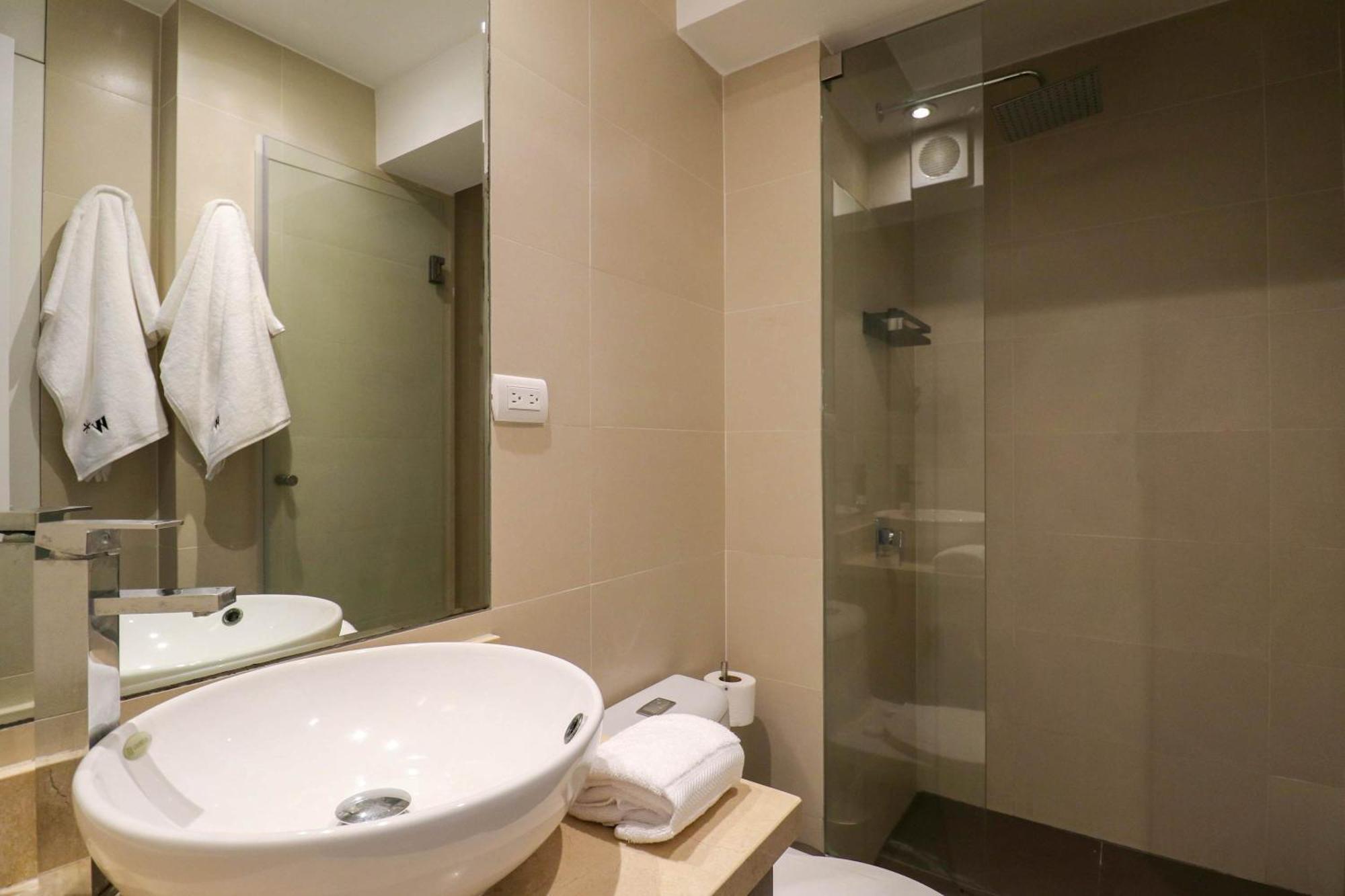 W* Luxurious 1br W Majestic Balcony In Barranco *