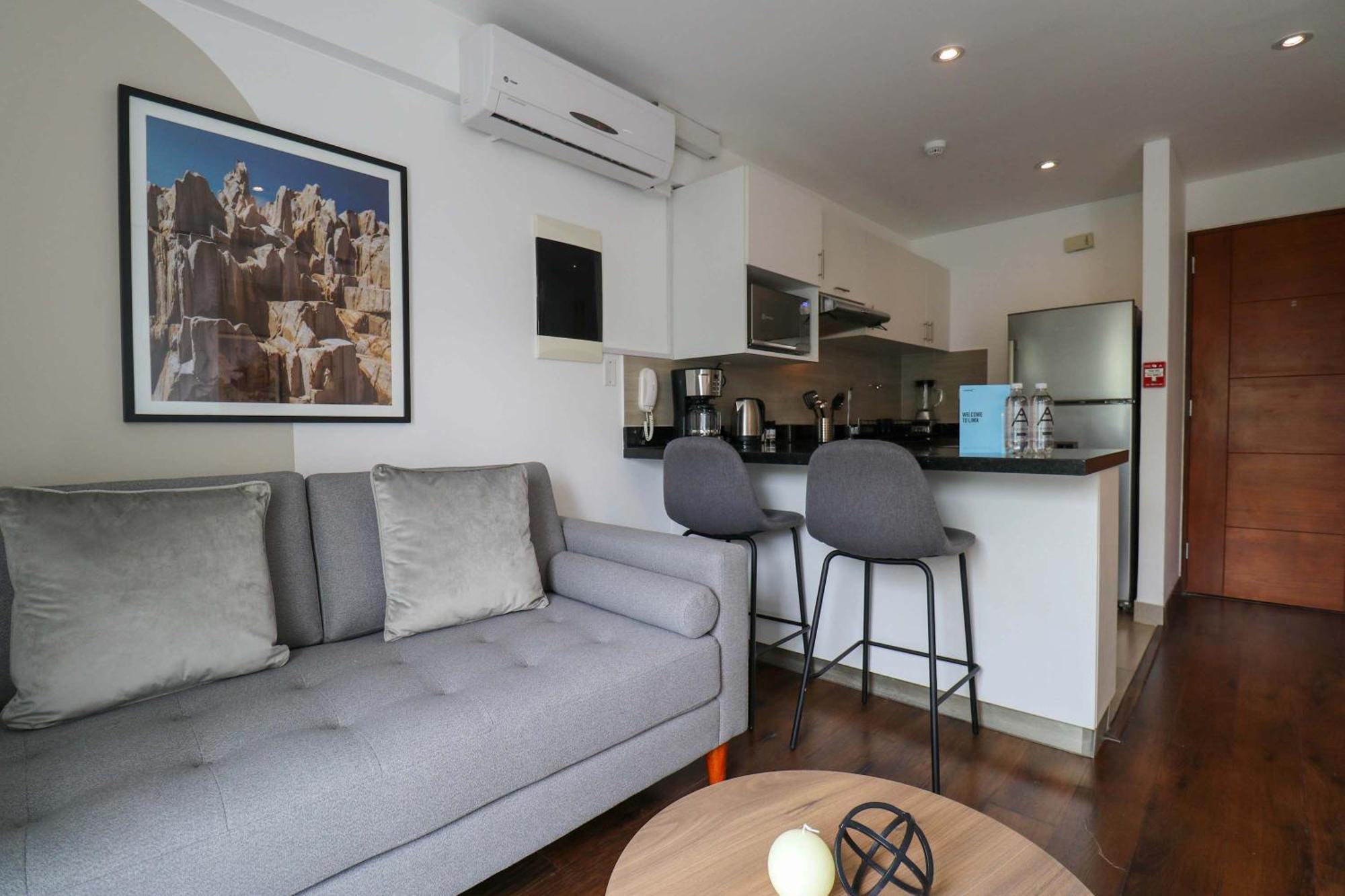 W* Luxurious 1br W Majestic Balcony In Barranco * Lima